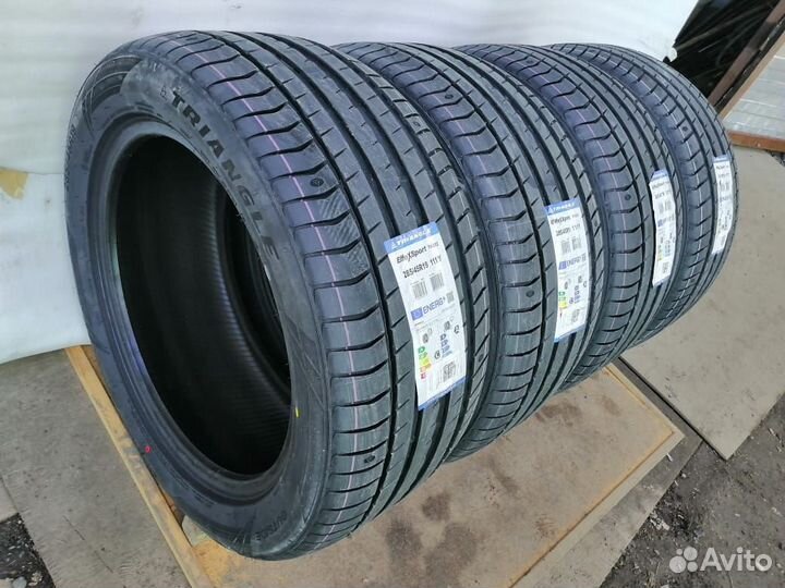 Triangle EffeXSport TH202 285/45 R19 111Y