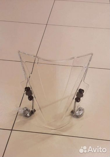 Ветровик универсальный на дорожный мотоцикл