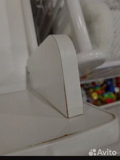 Кроватка для новорожденных с маятником