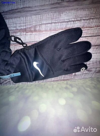 Перчатки nike новые