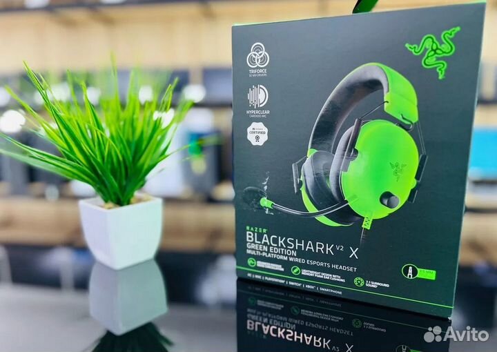 Проводная гарнитура Razer Blackshark V2 X зеленые