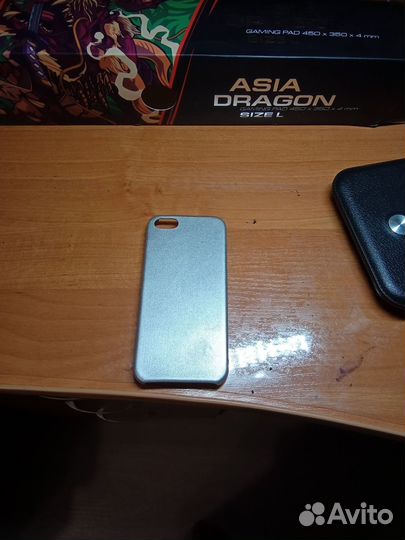 Чехол на айфон 5с