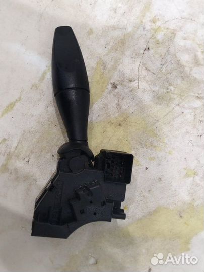 Переключатель поворотников Ford Focus 1 седан 1.8