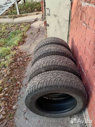 Gislaved Nord Frost 200 225/65 R17