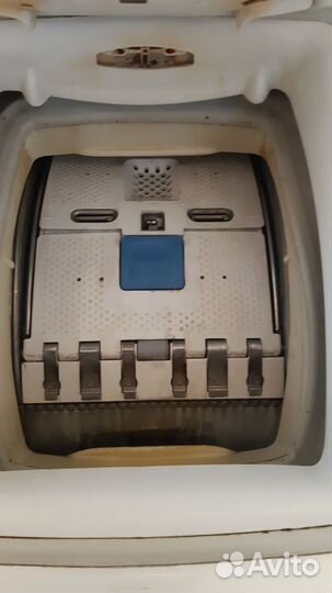 Стиральная машина с вертикальной загрузкой