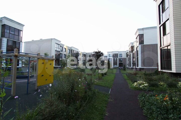 2-к. квартира, 68,6 м², 2/3 эт.