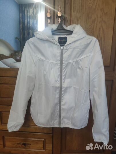 Пиджаки, ветровка