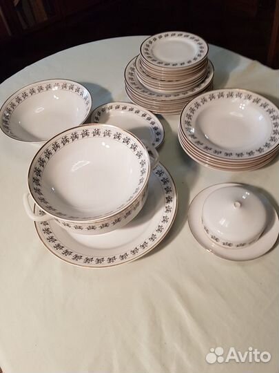 Столовый фарфоровый сервиз Moritz Zdekauer