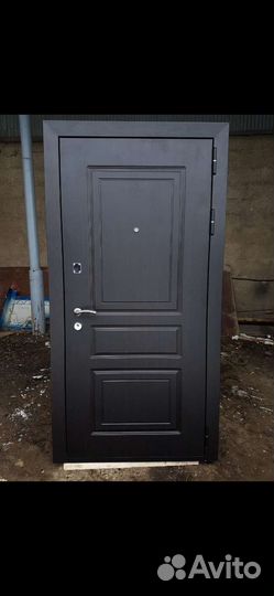 Дверь входная, дверь бронированная,железная дверь