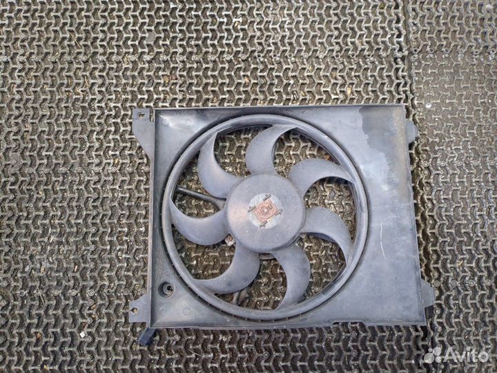 Вентилятор радиатора Hyundai Trajet, 2007