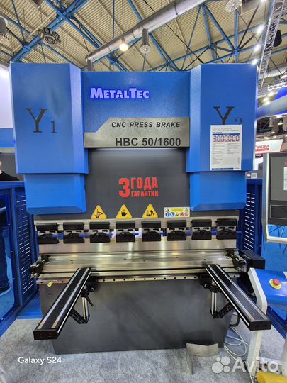 Листогибочный пресс с чпу MetalTec