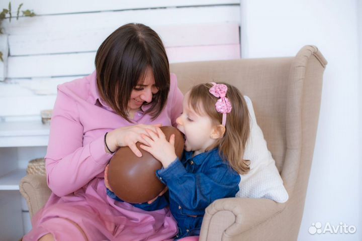 Подарок на день рождения - шоколадное яйцо