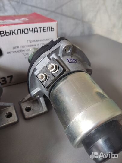 Выключатель массы 12V 24V соатэ 1300.3737