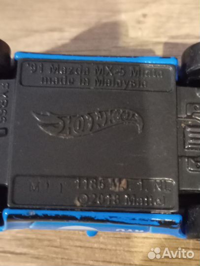 Hot wheels машинка марка Mazda Mx-5
