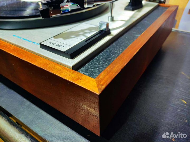 Проигрыватель винила Micro Seiki MR-211