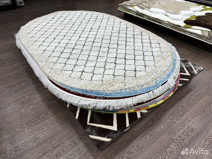 Ковер новый овальный 2х3