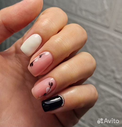 Маникюр,педикюр,наращивание ногтей