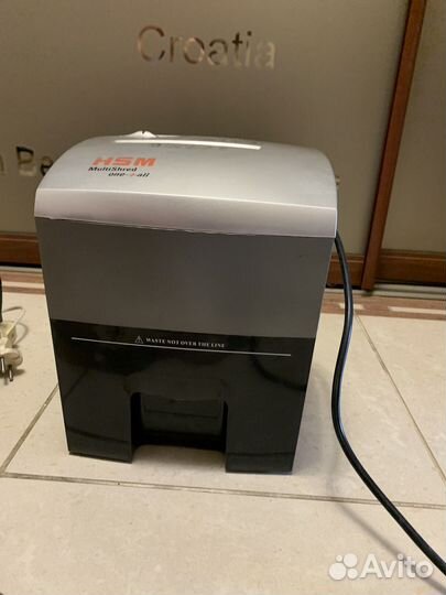 Шредер для бумаги, пластика