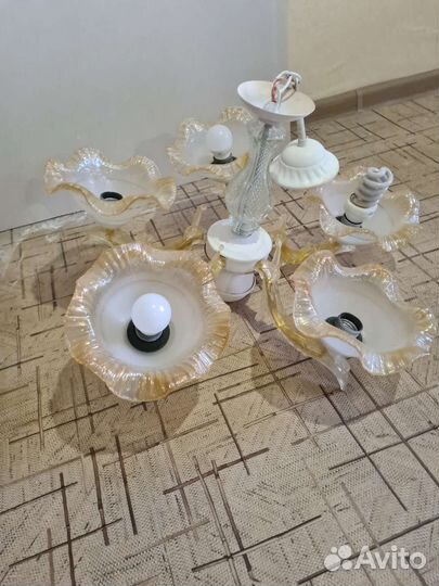 Люстра потолочная