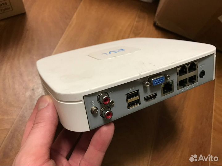 IP-видеорегистратор rvi-ipn8/1-4p 8-канальный