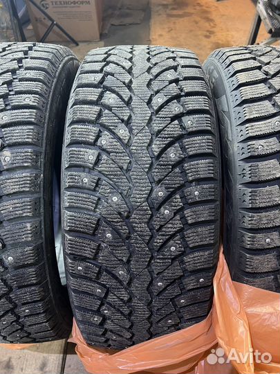 Pirelli Formula Ice 225/50 R17