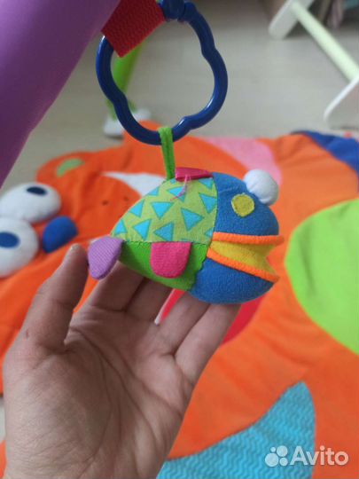 Развивающий коврик