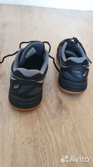 Кроссовки asics