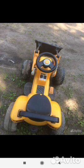 Детский трактор на аккумуляторе