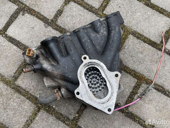 Впускной коллектор Фольксваген Пассат