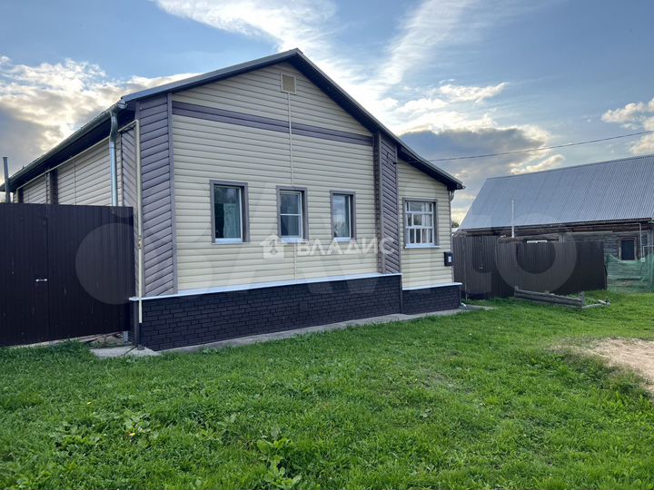 Дом 83,7 м² на участке 16,2 сот.