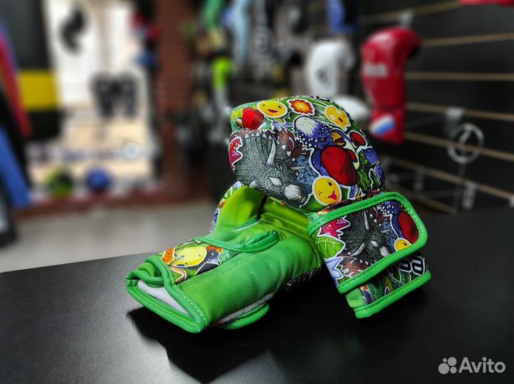 Боксерские перчатки Sanabul детские, ткань 6oz