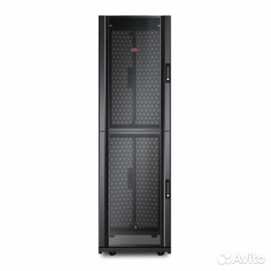 Серверный шкаф APC NetShelter SX Colocation 210791