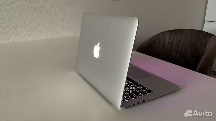 Apple MacBook Pro 13, Retina, Early 2015