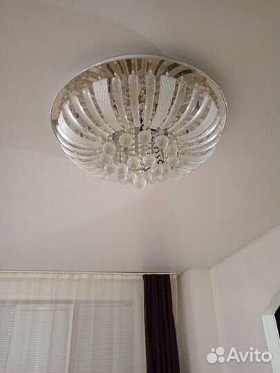 Люстра потолочная