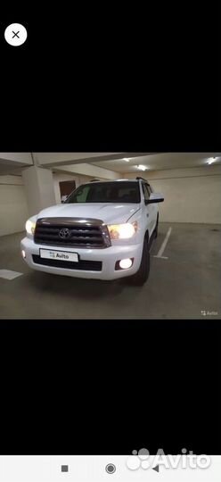 Toyota Sequoia 5.7 AT, 2010, 100 000 км