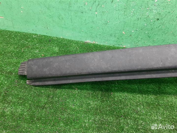 Спойлер бампера переднего Opel Zafira C 2014