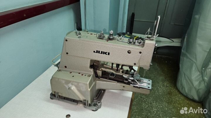 Пуговочная машина и петельная машина juki