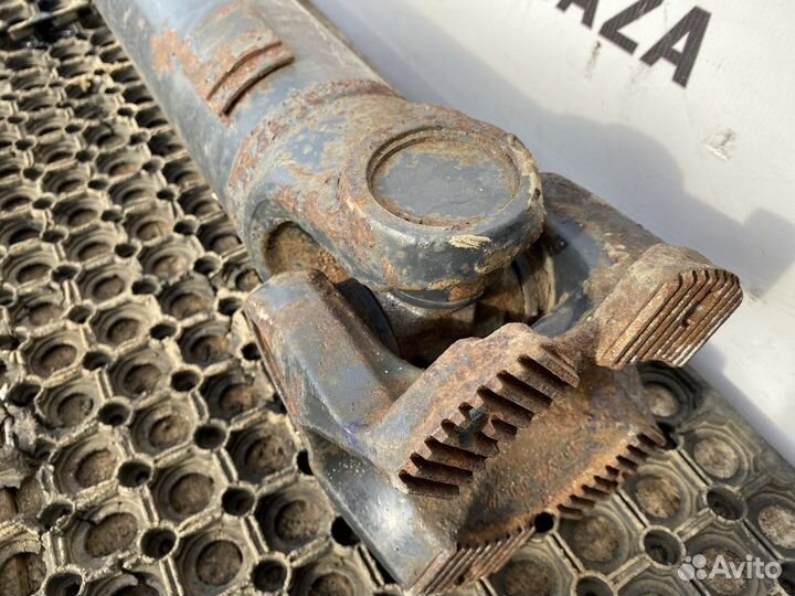 Вал карданный 1875 мм