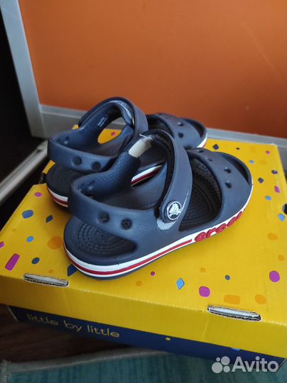 Сандалии crocs c7