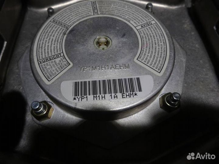 Подушка безопасности в рулевое колесо Mercedes Be