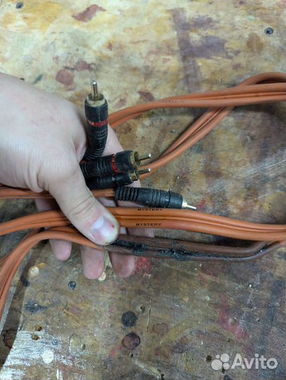 Кабеля и предохранители mystery