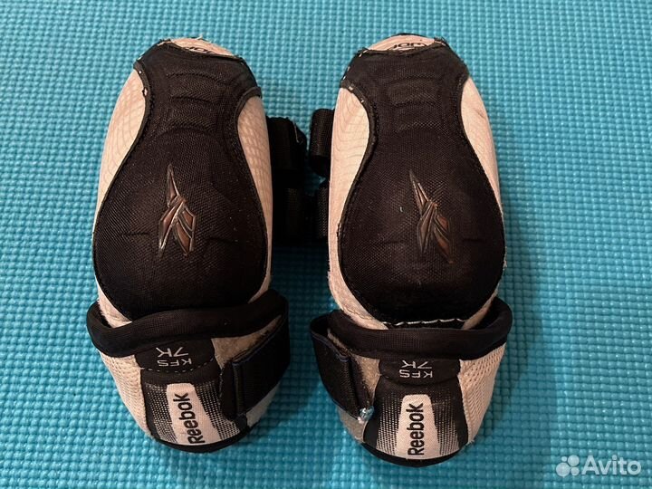 Налокотники хоккейные детские