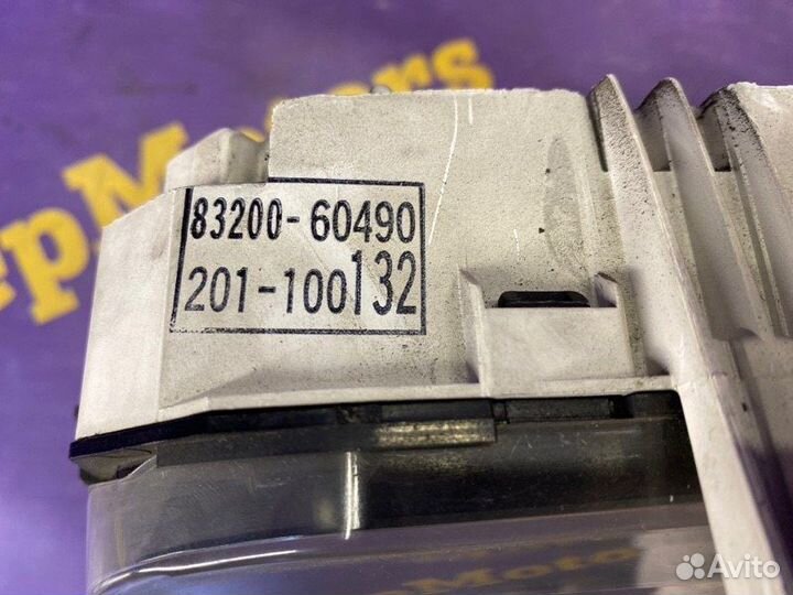 Спидометр Toyota Land Cruiser HDJ81 1HD-FT 1995