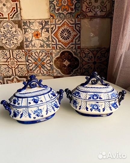 Шкатулки (сахарницы) Гжель