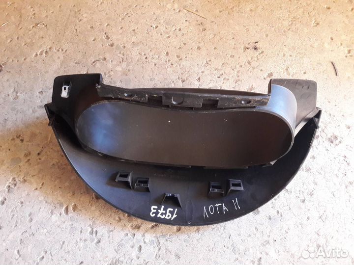 Кожух (рамка) панели приборов Renault Logan 2007