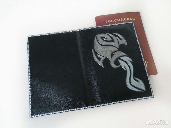 Обложка для паспорта кожаная
