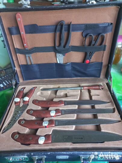 Набор кухонных ножей