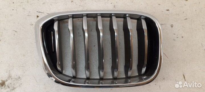 Решетка радиатора правая Bmw X3 G01 2017