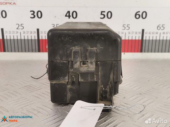 Блок предохранителей Chevrolet Aveo T200 2005