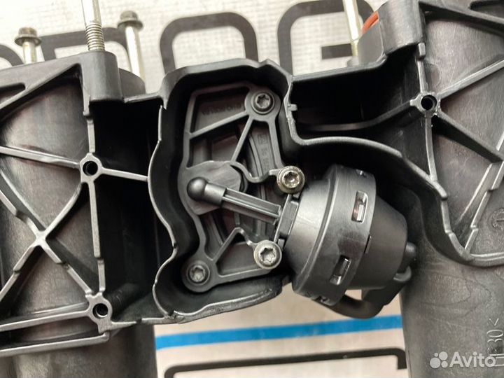 Коллектор впускной Range Rover 3 L322 368DT 3.6